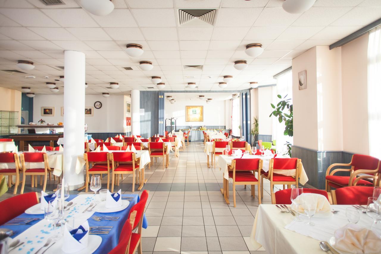 Hotel Dravograd מראה חיצוני תמונה