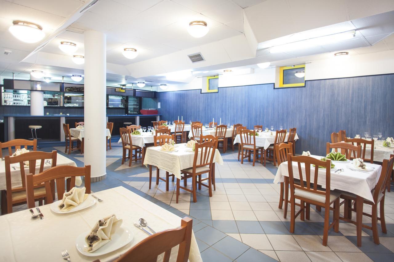 Hotel Dravograd מראה חיצוני תמונה